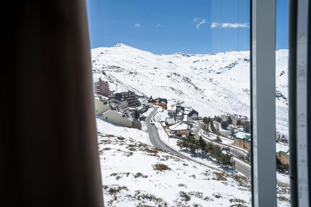 Albergue Inturjoven Sierra Nevada Exterior photo